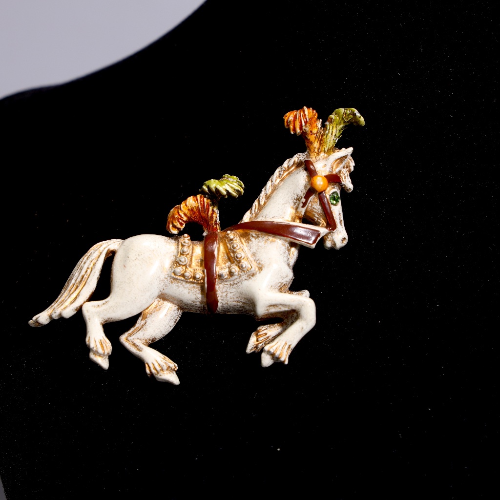 Vintage Florenza White Enamel Horse Signed With Green Rhinestone Eye Brooch 120$